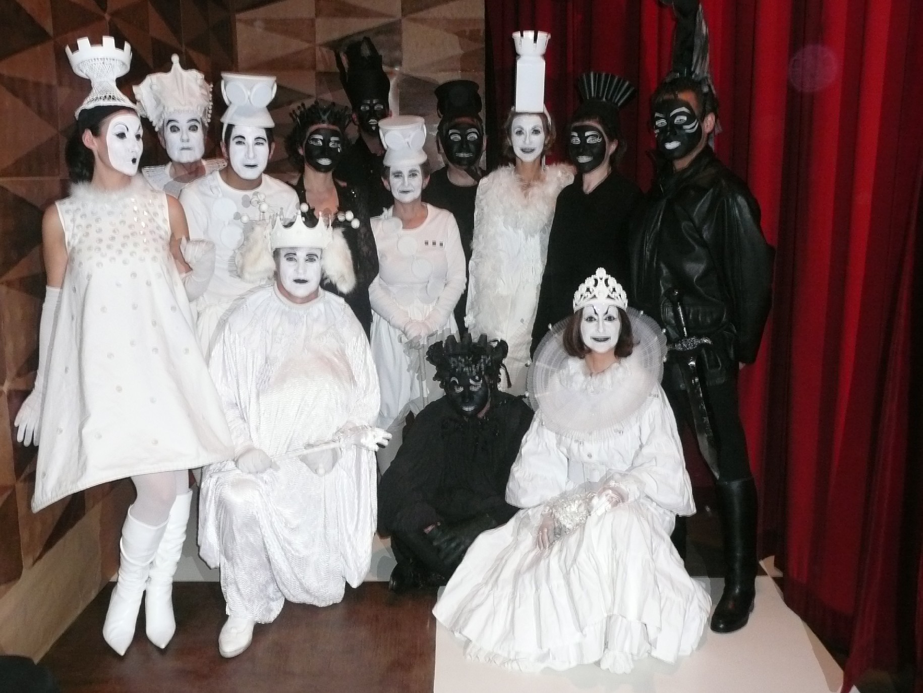 1troupe